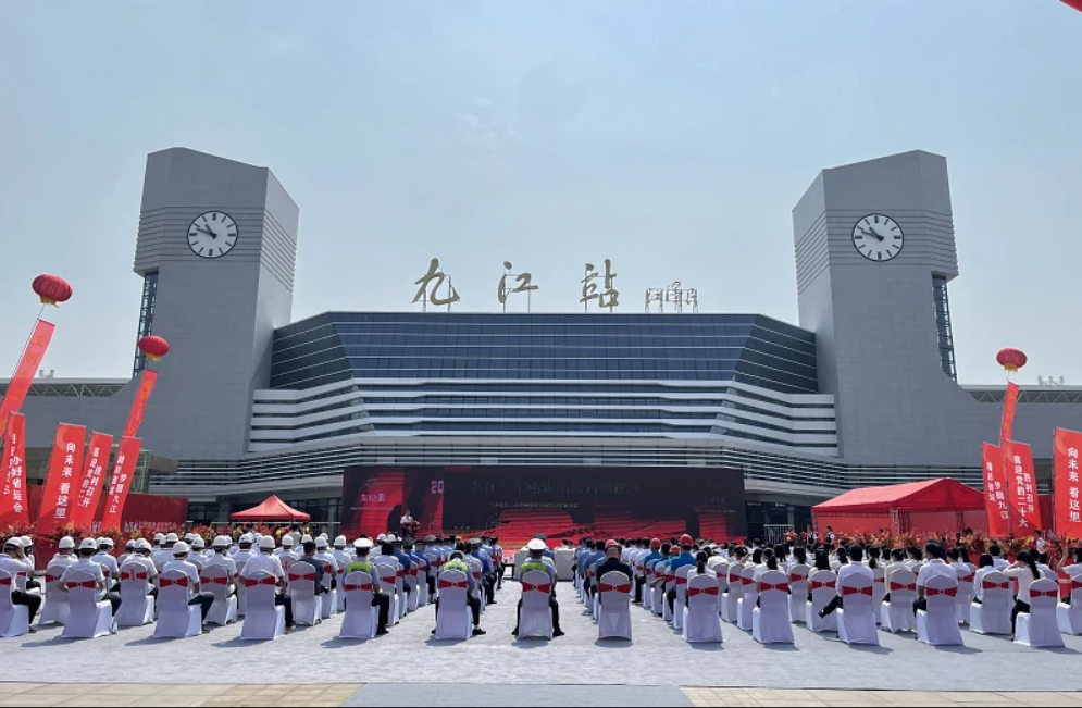 九江鐵路局宿舍定制22KW無負壓成套供水設備一臺