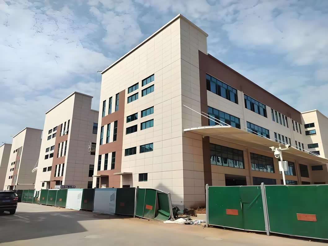 岳陽(yáng)市湘陰縣佳海食品產(chǎn)業(yè)園定制16*8*2不銹鋼生活水箱+成套恒壓供水設(shè)備一套